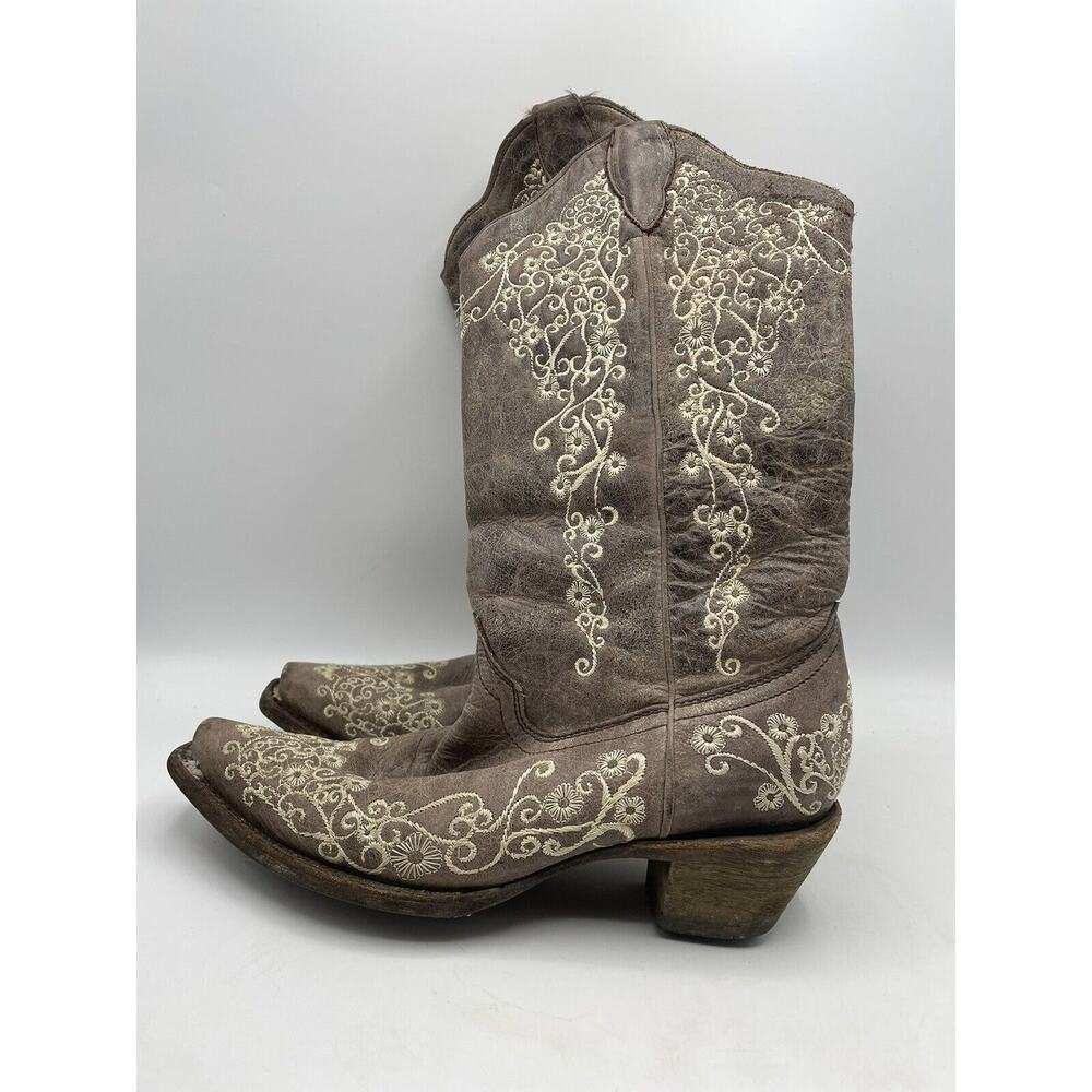 Corral Floral Embroidered Cowboy Western Boot Size 7.5M Style 1094 Brown Floral